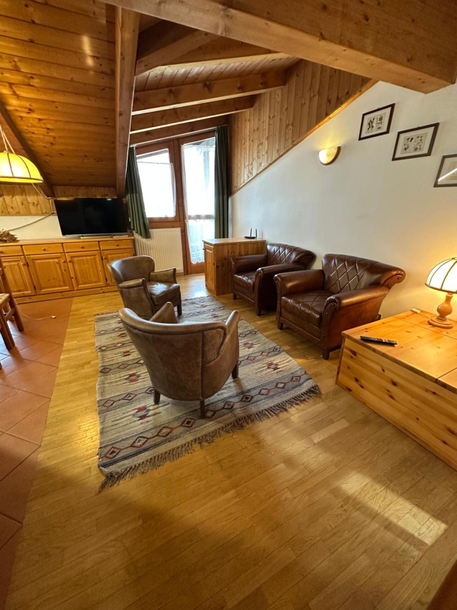 Effealatapartments - La Perla Della Val Di Sole 迪马罗 外观 照片
